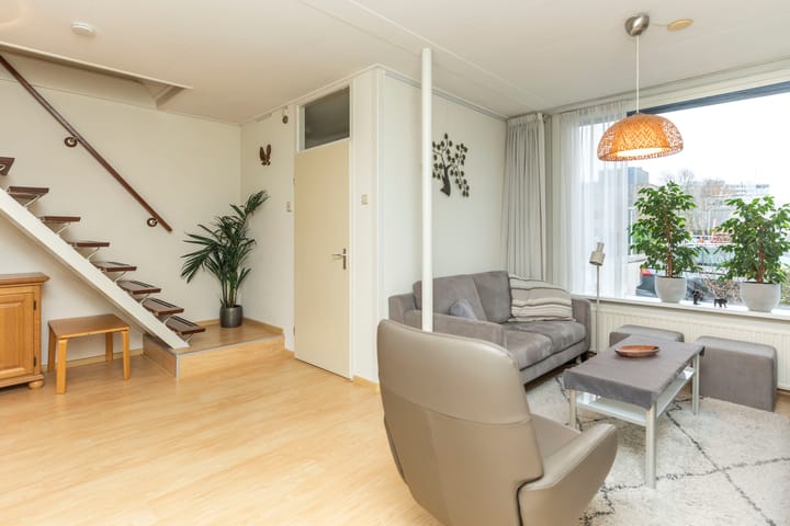 Foto 6 van Albert Schweitzerstraat 109