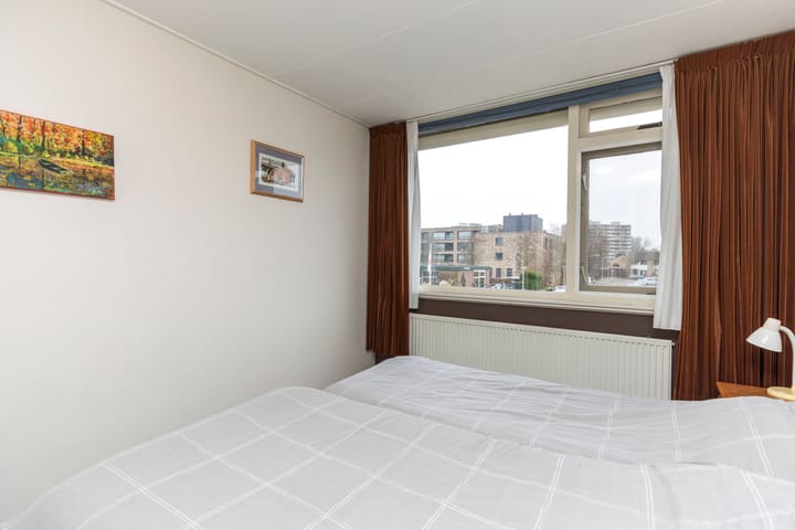 Foto 13 van Albert Schweitzerstraat 109