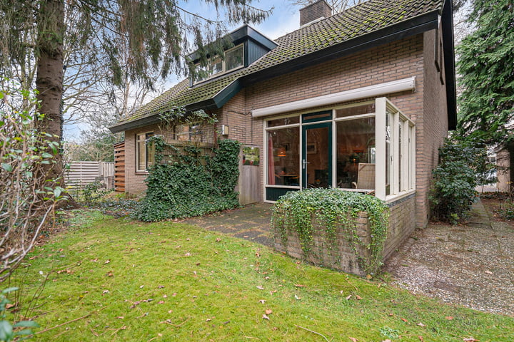 Bekijk foto 37 van Linthorst Homanstraat 3