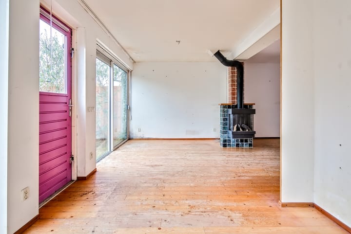 Foto 9 van Karmozijnhof 5