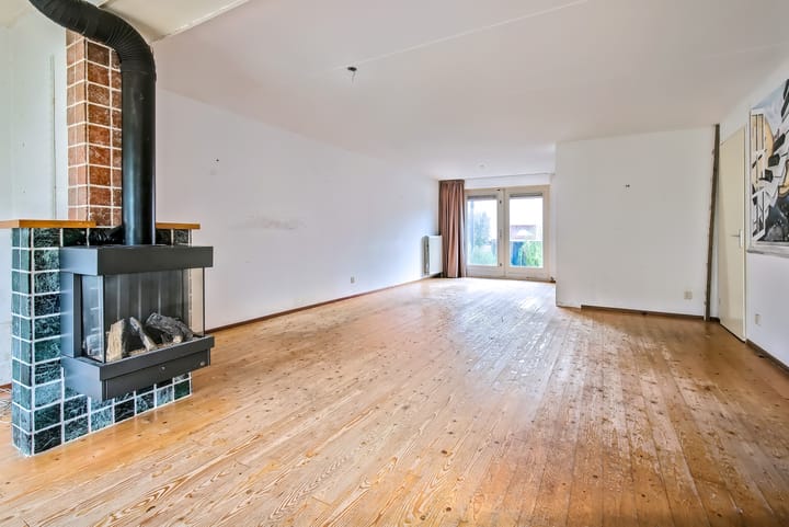 Foto 10 van Karmozijnhof 5