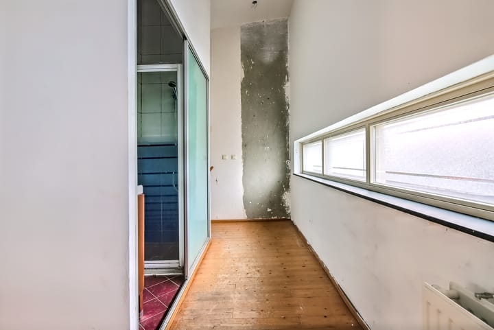 Foto 28 van Karmozijnhof 5