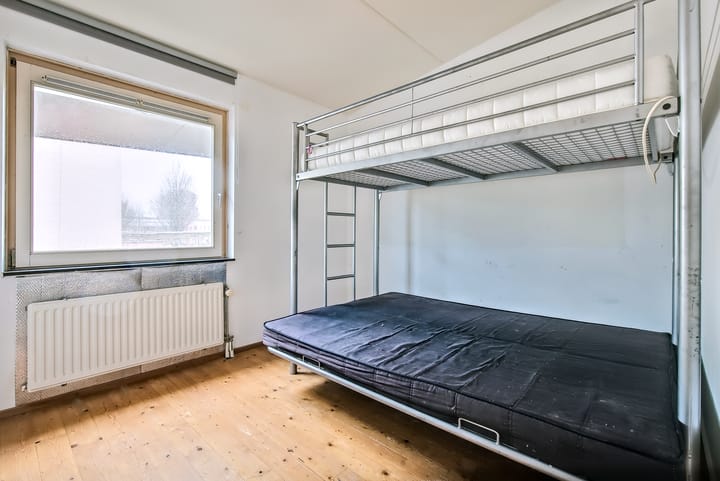 Foto 30 van Karmozijnhof 5