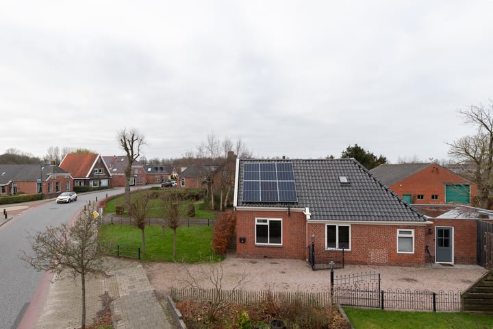 Bekijk foto 43 van Eekebuursterweg 21