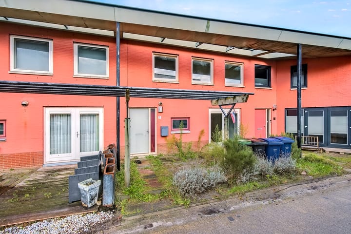 Foto 40 van Karmozijnhof 5