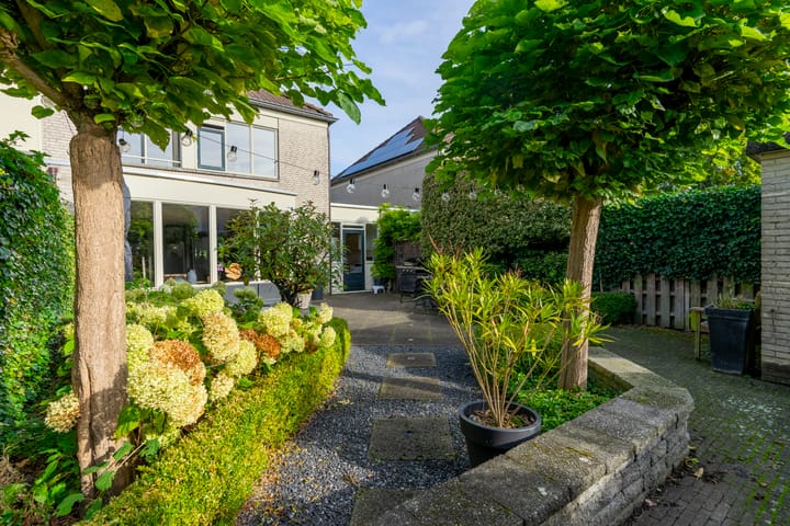 Foto 33 van Veldzuringstraat 7