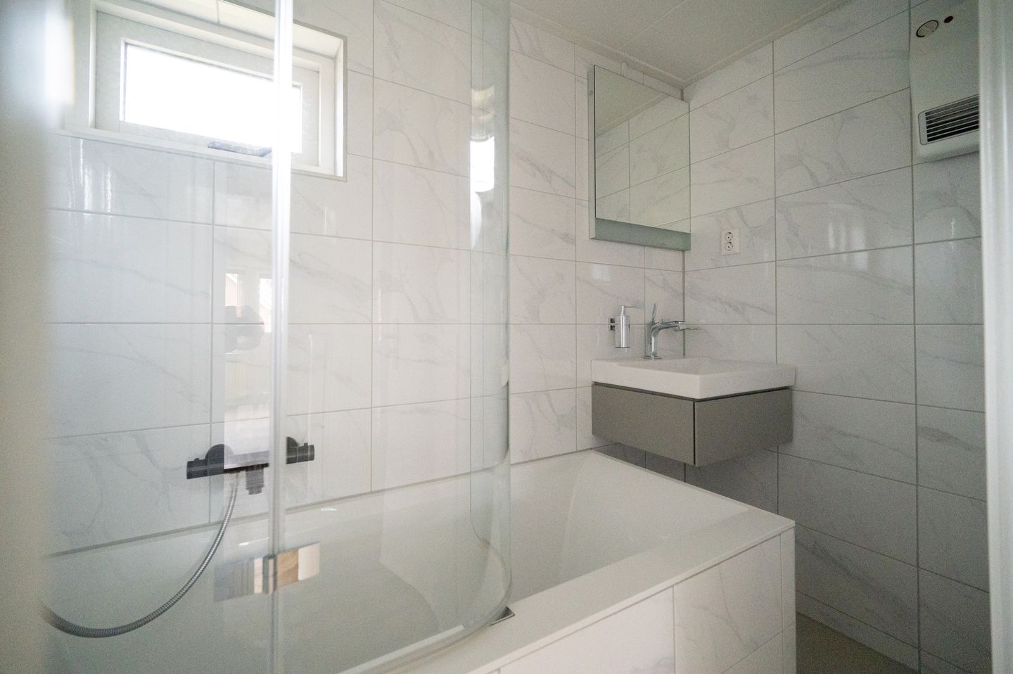 Foto 35 van Oosterlaan 94