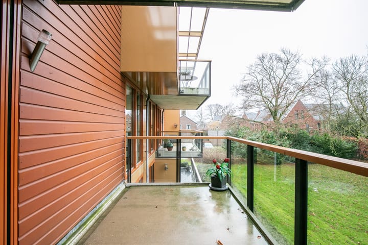 Foto 3 van van Aalstplein 43