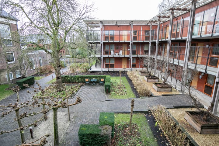 Foto 16 van van Aalstplein 43