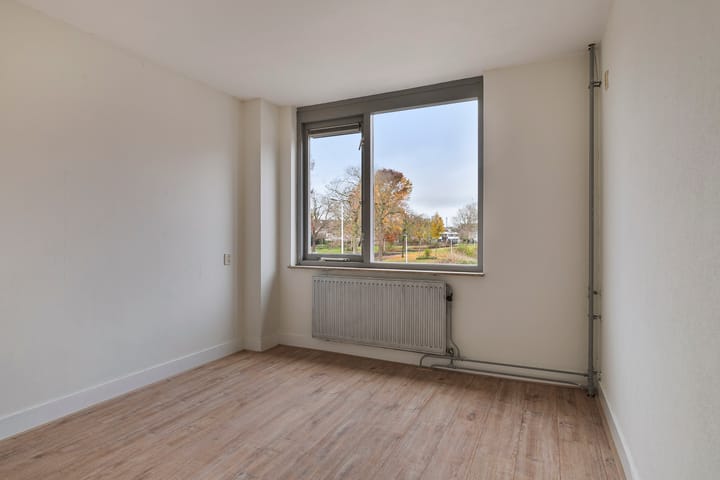 Foto 21 van Granida erf 36