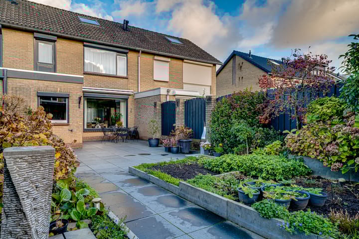 Foto 21 van Nieuwe Komstraat 15