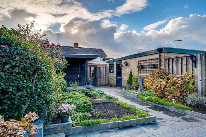 Foto 24 van Nieuwe Komstraat 15