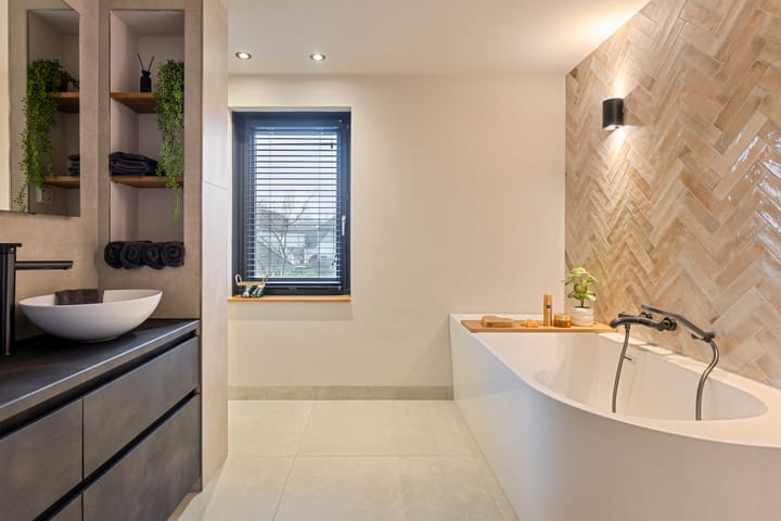 Photo 3 of Van Coothstraat 12