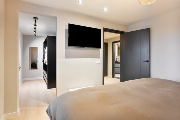 Photo 20 of Van Coothstraat 12