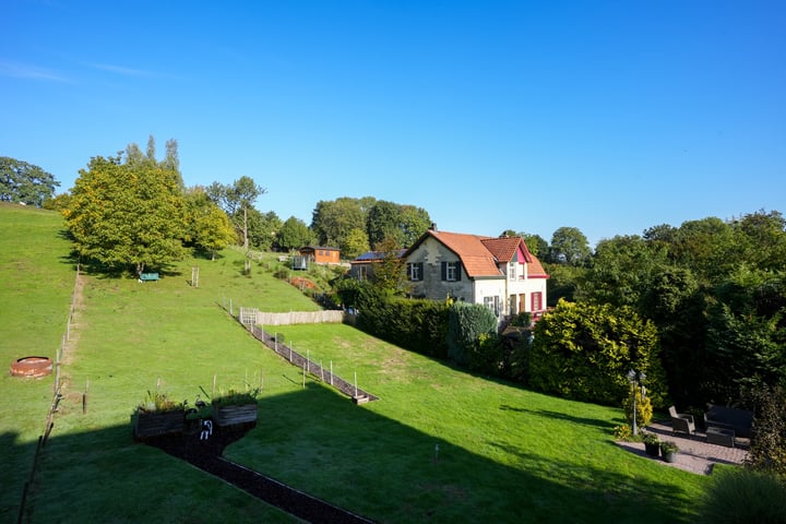 Bekijk foto 41 van Geulhemmerweg 15