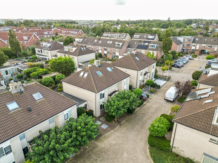 Foto 38 van Veldzuringstraat 7