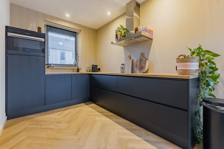 Foto 8 van Piet Bartenstraat 26