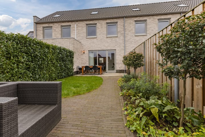 Foto 29 van Piet Bartenstraat 26