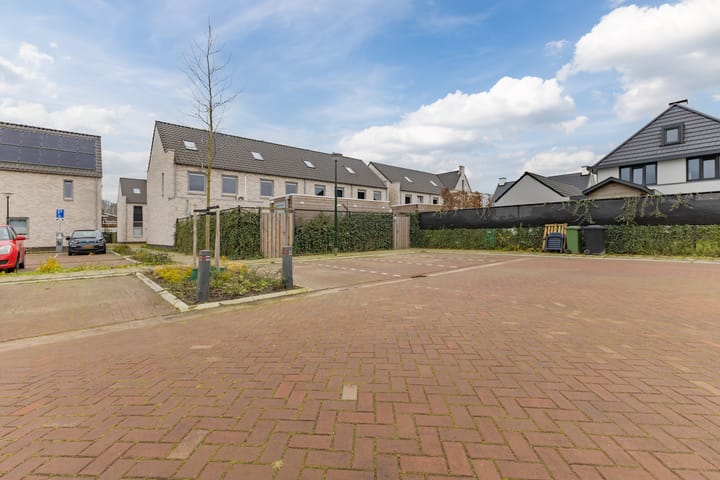 Foto 31 van Piet Bartenstraat 26