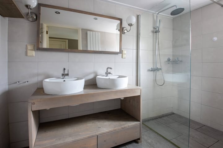 Foto 23 van Middenweg 123