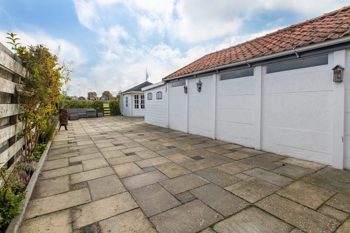 Foto 31 van Middenweg 123