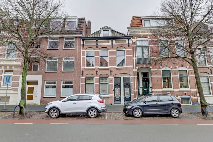 Bekijk foto 1 van Badhuisstraat 55