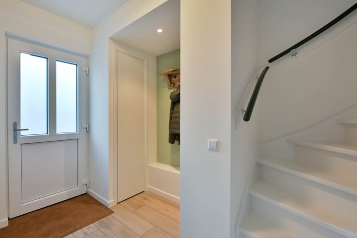 Foto 14 van Wethouder van Damlaan 28