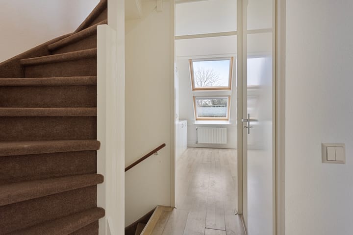 Foto 11 van Claverenbladstraat 37