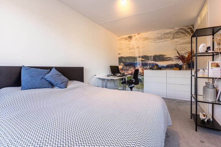 Photo 13 of Zaltbommelstraat 27