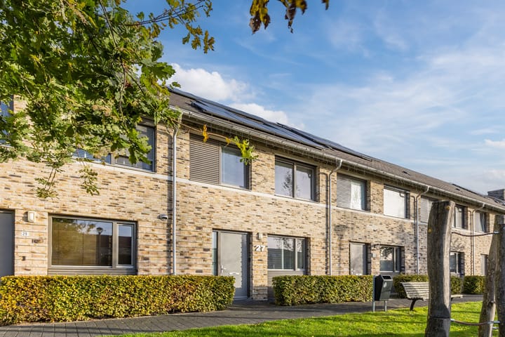 Photo 32 of Zaltbommelstraat 27