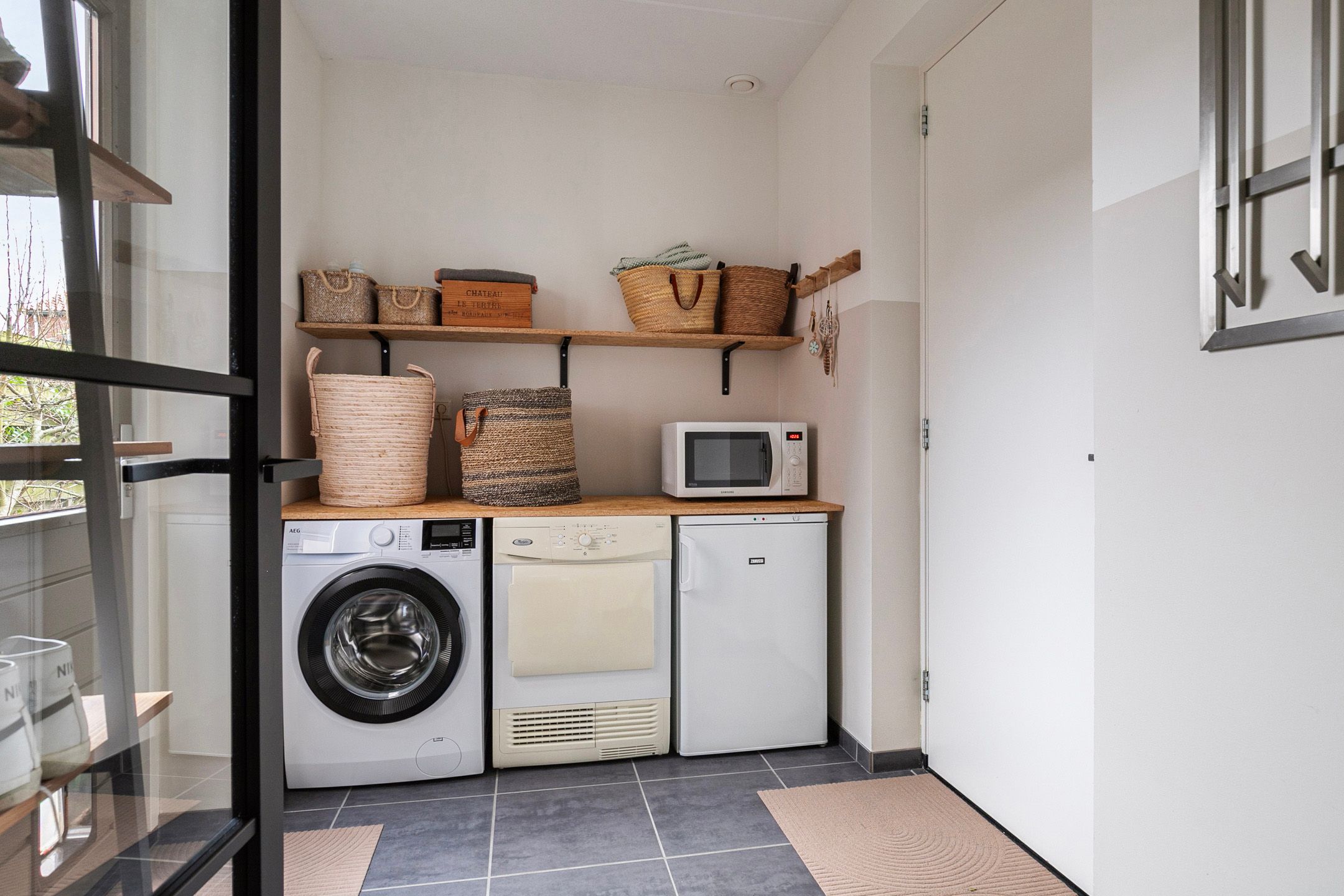 Foto 15 van Korporaal 7