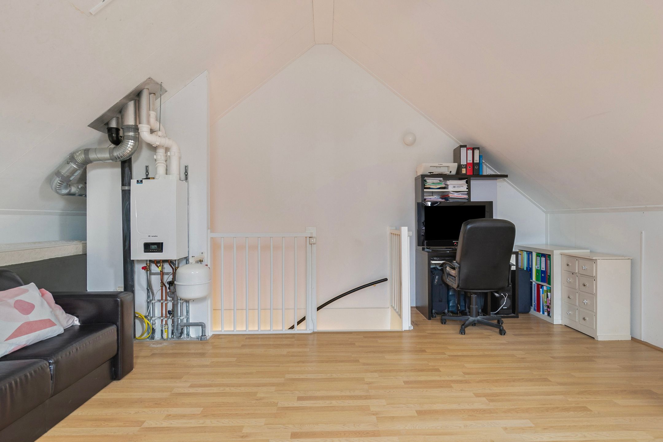 Foto 30 van Korporaal 7