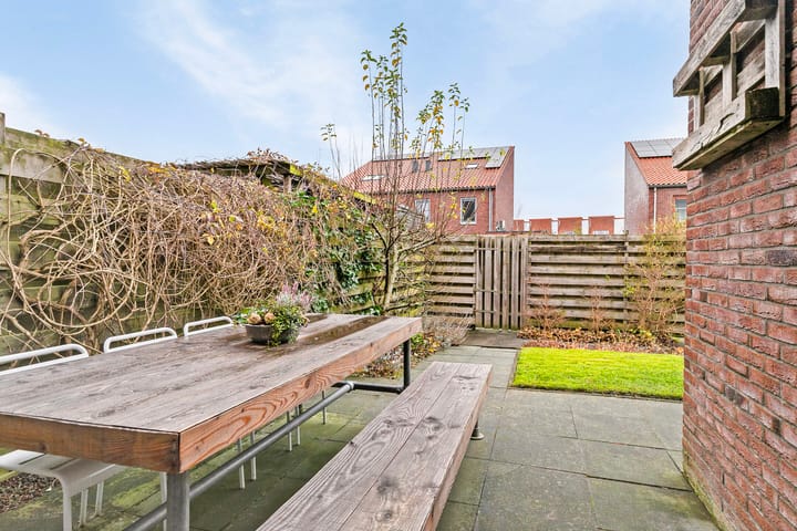 Foto 31 van Korporaal 7