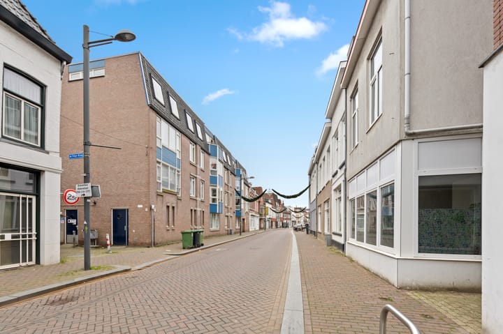 Foto 27 van Molenstraat 168