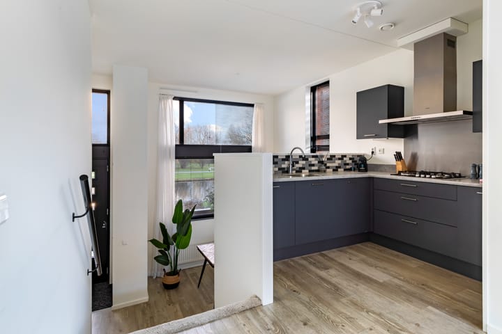 Foto 11 van Johan de Wittstraat 256