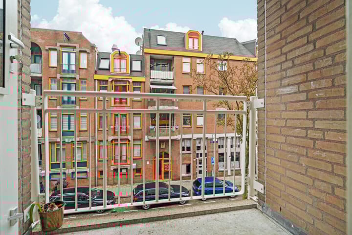 Photo 12 of Derde Oosterparkstraat 110-C