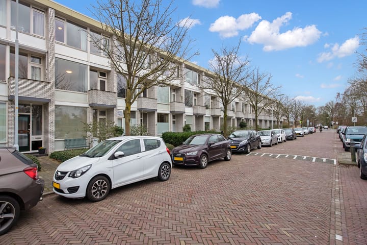 Foto 2 van van Ruysdaellaan 48