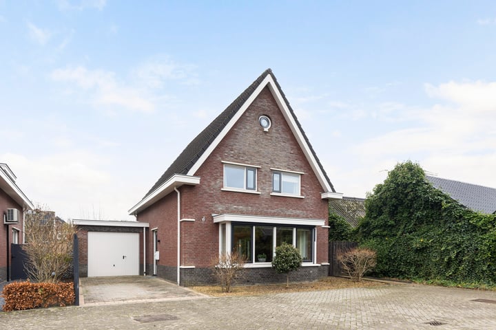 View photo 1 of Hogeweg 8-A