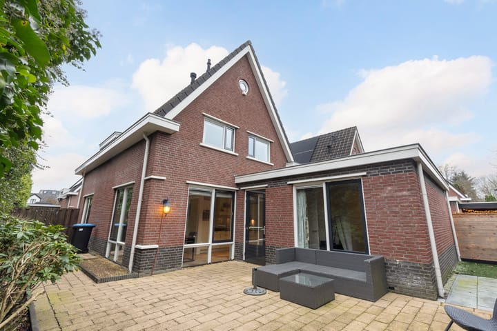 Foto 2 van Hogeweg 8-A