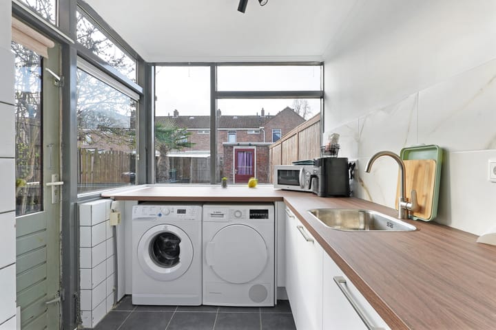 Foto 12 van Calandstraat 49