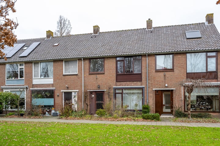 Bekijk foto 1 van Marijkestraat 15