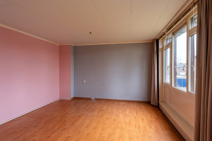 Photo 16 of Marijkestraat 15