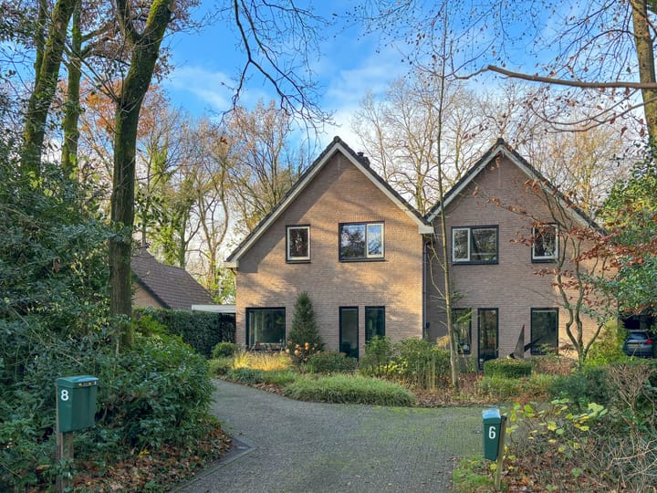 Foto 1 van Spoorlaan 8