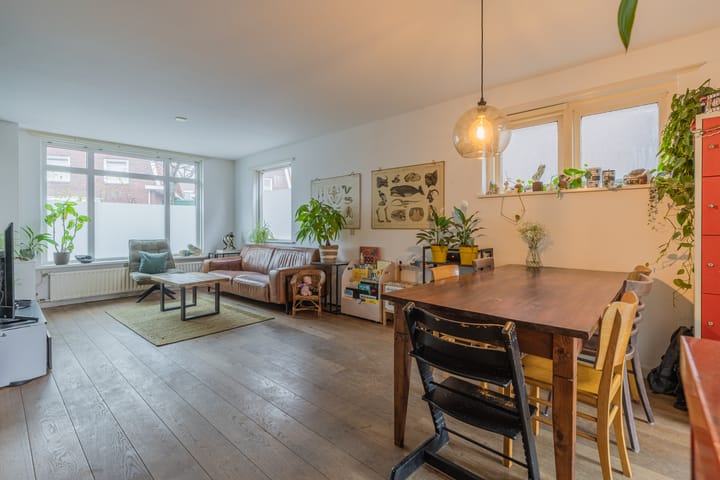 Photo 2 of Dorpsstraat 430