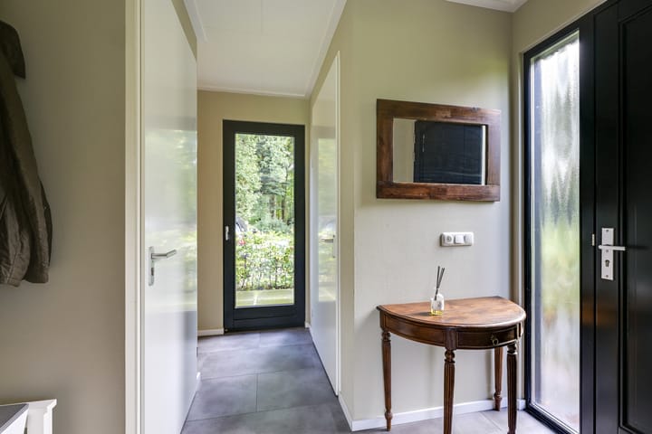 Foto 24 van Buurtsteeg 4-B