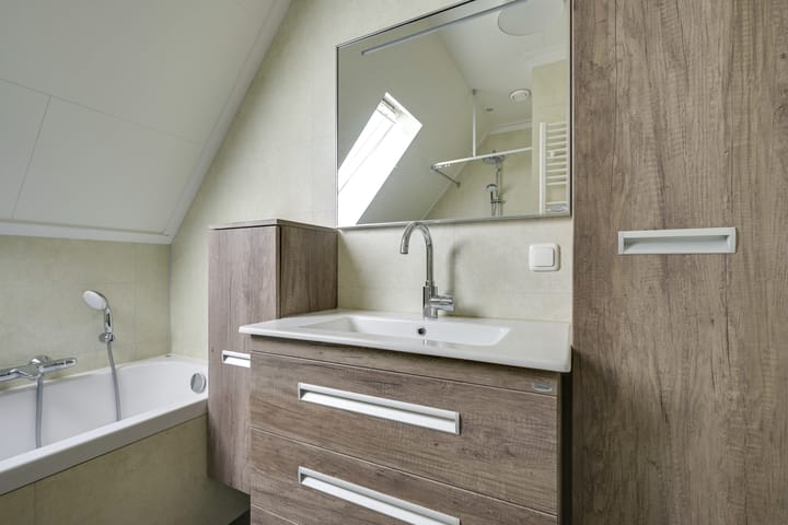 Foto 27 van Buurtsteeg 4-B