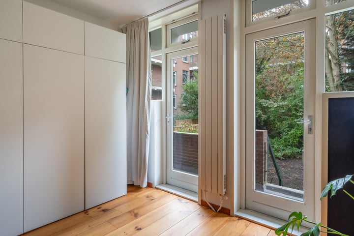 Bekijk foto 36 van Nolensstraat 49-A