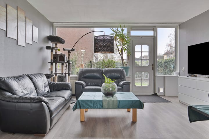 Foto 8 van Hulsthof 30