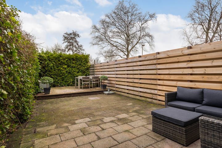 Foto 23 van Maagdepalm 104