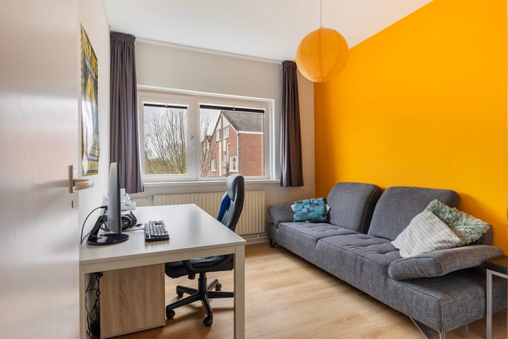 Foto 31 van Maagdepalm 104